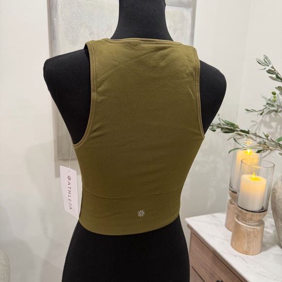 NWT Athleta Aurora Seamless Plunge Olive Ribbed Cropped Rib Tank Sports Bra - Picture 4 of 11